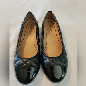Vionic Leather Flats